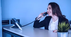 O-que-faz-um-atendente